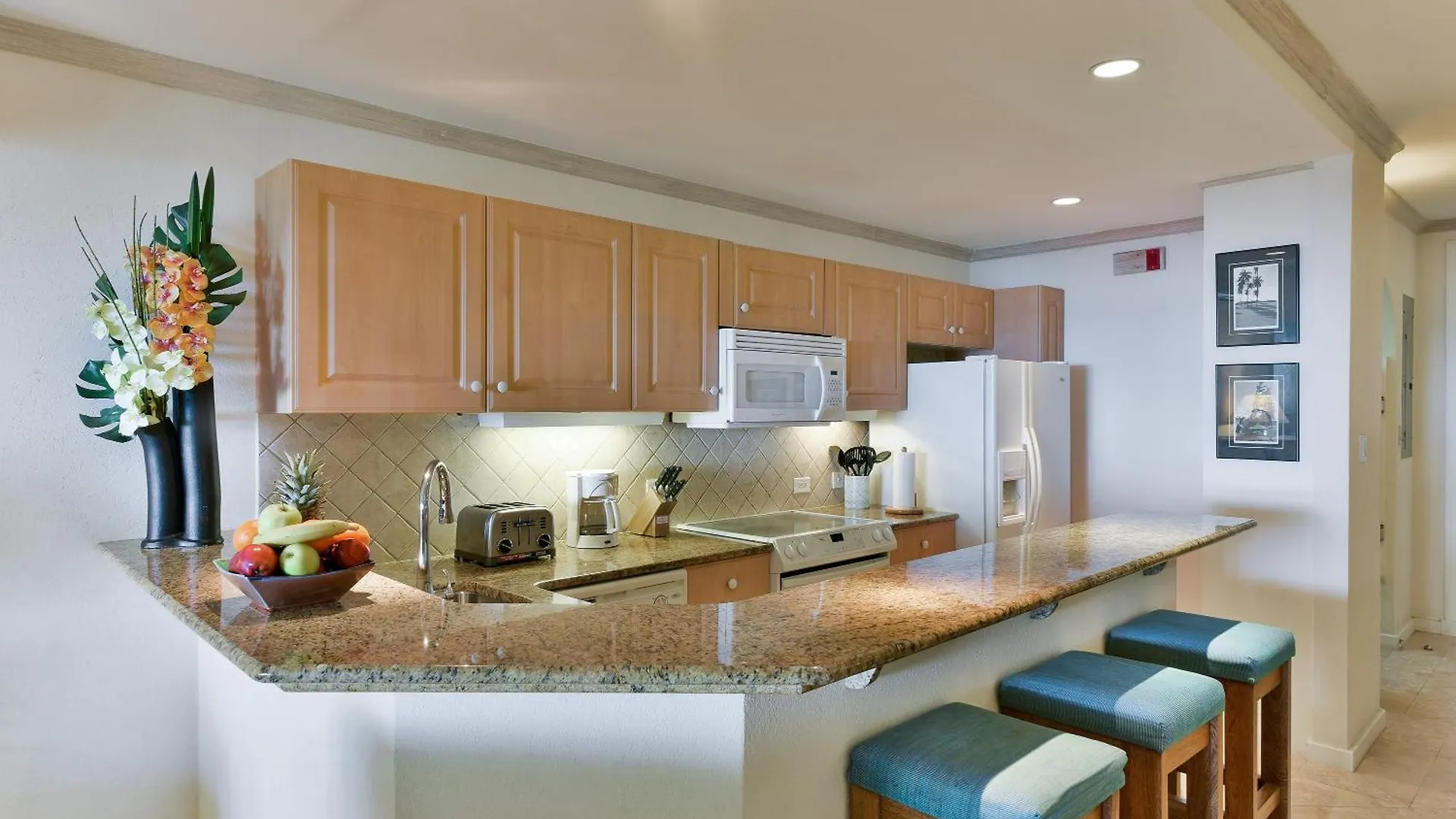 Maxwell Beach Villas Christ Church Apartment